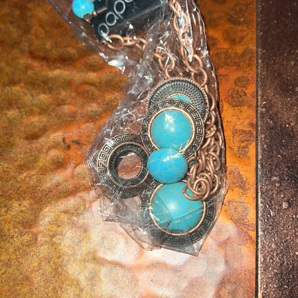 Mystery Lot of Paparazzi Jewelry - Picture 7 of 8